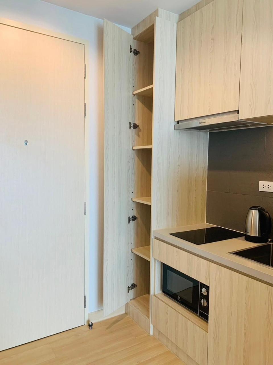 Yuu Residence Си Рача Екстериор снимка